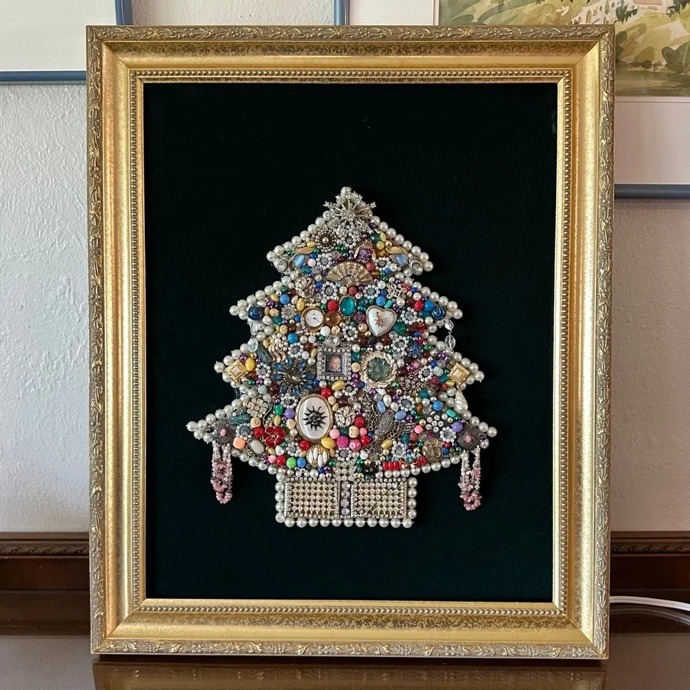 Vintage Costume Jewelry Christmas Tree Lighted Wall Art Gold Frame 24x20